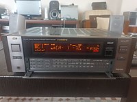 SİTEDE TEK.JVC RX-1010V.