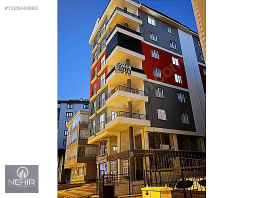 'NEHİR EMLAK'TAN MİGROS CİVARI SATILIK ARAKAT 3+1 LUX DAİRE #1226040083