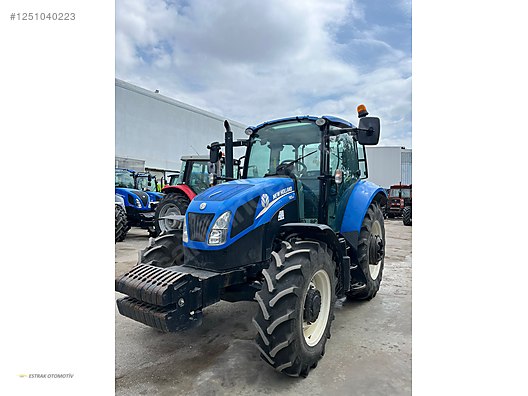 Machinery / Agricultural Machines / Tractors / New Holland / TR5.115