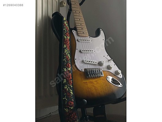 İkinci El ve Sıfır Alışveriş / Müzik / Müzik Aletleri / Telli Çalgılar / Gitar / Elektro