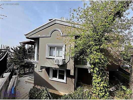 DAĞYOLUNDA EŞSİZ MANZARALI SATILIK 4.5+1 VİLLA