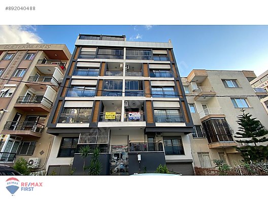 Izmir Karsiyaka Remax First Emlak Ilanlari Sahibinden Com Da