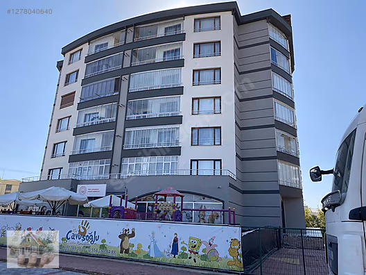 SANCAKTA VEYSELKARANI CADDESİNE CEPHELİ SATILIK ARAKAT 3+1 DAİRE #1278040640