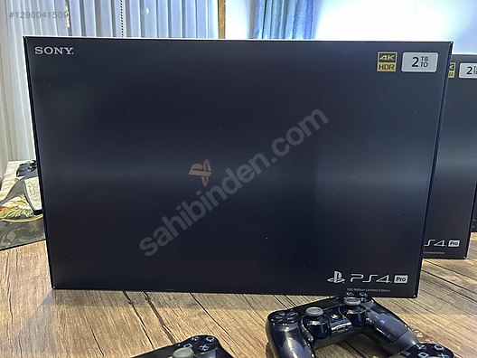 500 MILLION LIMITED EDITION PLAYSTATION 4 PRO 2TB KOLEKSİYONLUK