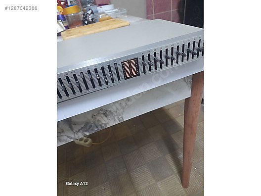 İkinci El ve Sıfır Alışveriş / Ev Elektroniği / Ev Müzik Sistemleri / Ekolayzer