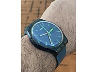 Swatch unisex kol saati