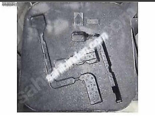 Vehicle Parts / Automotive Equipment / Spare Parts / Cars & SUVs / Hatches & Bodywork