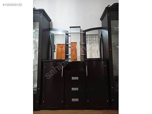 İkinci El ve Sıfır Alışveriş / Antika / Mobilya / Oturma Odası & Salon / Antika Dolap