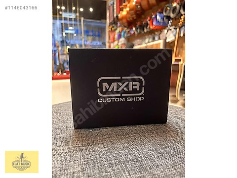 Mxr custom store shop