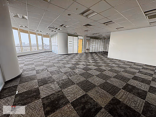 KOZA PLAZA'DA ŞEHİR MANZARALI KİRACISIZ SATILIK LÜKS PLAZA KATI #1283043215