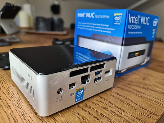 Intel / Intel NUC miniPC I5 16GB ram 256GB SSD 500GB HDD on