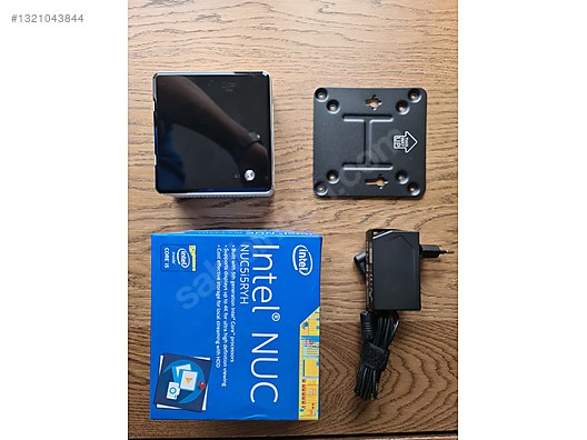 Intel / Intel NUC miniPC I5 16GB ram 256GB SSD 500GB HDD