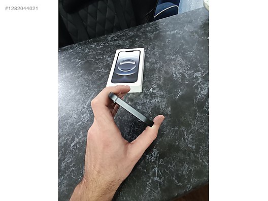 Used & Brand New Items / Cell Phones & Accessories / Cell Phones / Apple / iPhone 16e