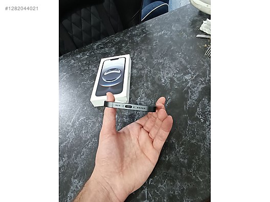 Used & Brand New Items / Cell Phones & Accessories / Cell Phones / Apple / iPhone 16e