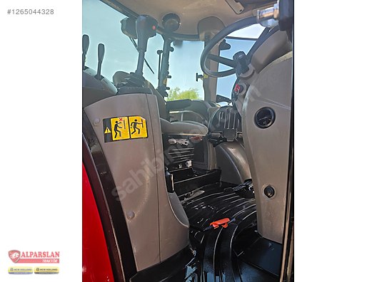 Machinery / Agricultural Machines / Tractors / Case IH / Farmall 115C