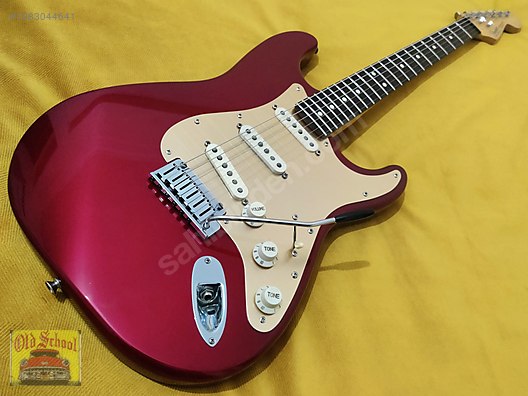 İkinci El ve Sıfır Alışveriş / Müzik / Müzik Aletleri / Telli Çalgılar / Gitar / Elektro