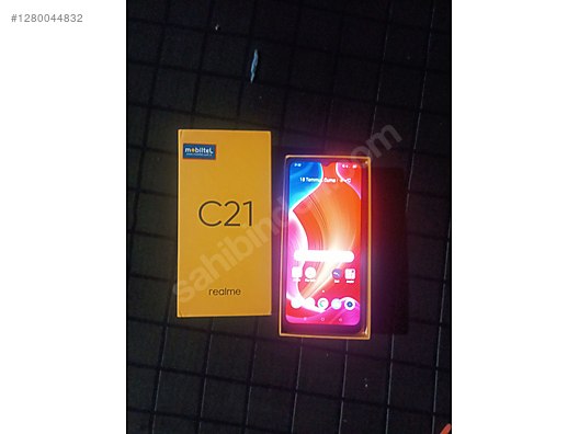 İkinci El ve Sıfır Alışveriş / Cep Telefonu & Aksesuar / Cep Telefonu / Realme / C21