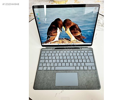 Microsoft Surface Pro X 256 GB Tablet - 1232044948