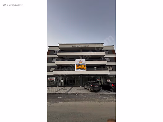 KARAAĞAÇ 20 MT LİK YOL ÜSTÜ SATILIK LÜX 3+1 DAİRE #1278044963