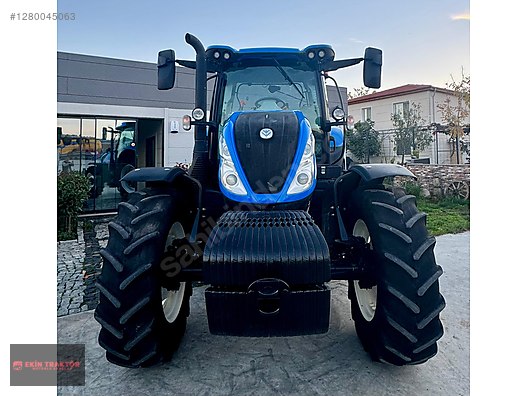 Machinery / Agricultural Machines / Tractors / New Holland / TR6.160S