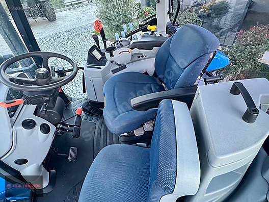 Machinery / Agricultural Machines / Tractors / New Holland / TR6.160S