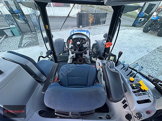 Machinery / Agricultural Machines / Tractors / New Holland / TR6.160S