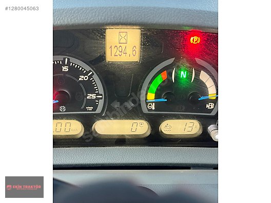 Machinery / Agricultural Machines / Tractors / New Holland / TR6.160S