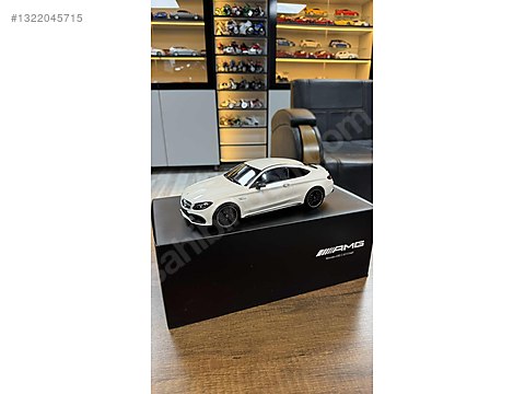 GT Spirit Diecast Model 1:18 Mercedes Benz Araba - 1322045715