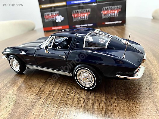 Auto World Diecast Model 1:18 Chevrolet Araba - 1311045825