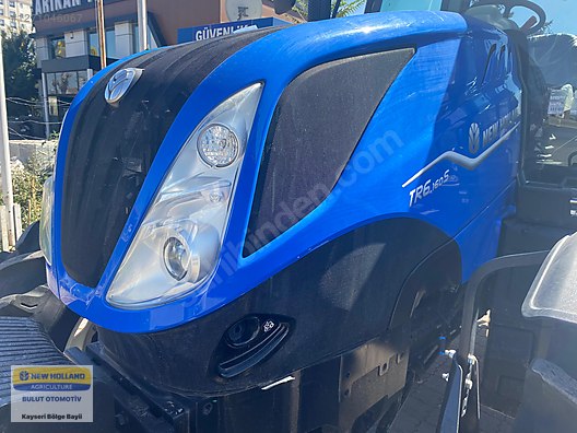 Machinery / Agricultural Machines / Tractors / New Holland / TR6.160S