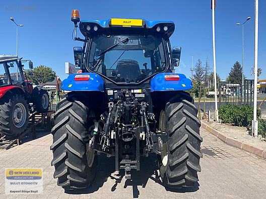 Machinery / Agricultural Machines / Tractors / New Holland / TR6.160S