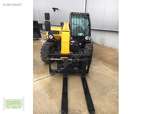 Machinery / Industrial / Carrying & Stacking Equipment / Forklifts / For Sale / Dieci