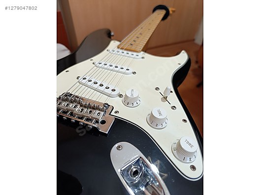 İkinci El ve Sıfır Alışveriş / Müzik / Müzik Aletleri / Telli Çalgılar / Gitar / Elektro