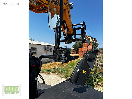 Machinery / Industrial / Carrying & Stacking Equipment / Forklifts / For Sale / Dieci