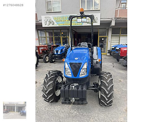 Machinery / Agricultural Machines / Tractors / New Holland / TD4.78B