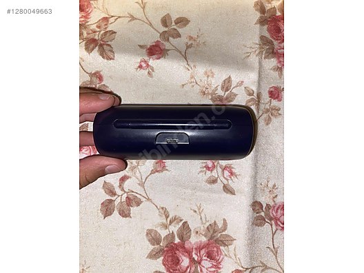 Used & Brand New Items / Cell Phones & Accessories / Accessories / Bluetooth Headphones