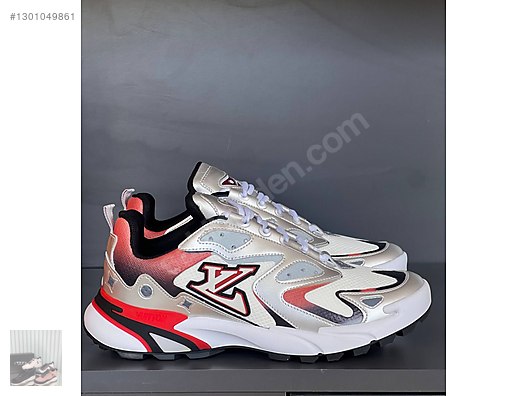 Louis Vuitton Runner Tatic Sneakers - Erkek Spor Ayakkabı