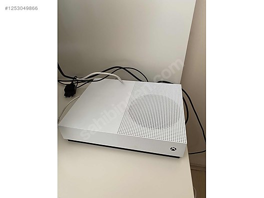 İkinci El ve Sıfır Alışveriş / Oyunculara Özel / Oyun Konsolu / Xbox One S