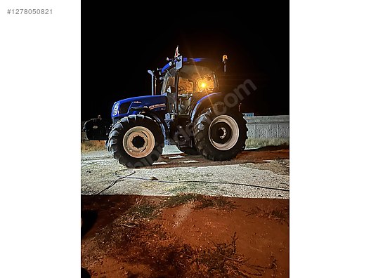 İş Makineleri & Sanayi / Tarım Makineleri / Traktör / New Holland / T6.145