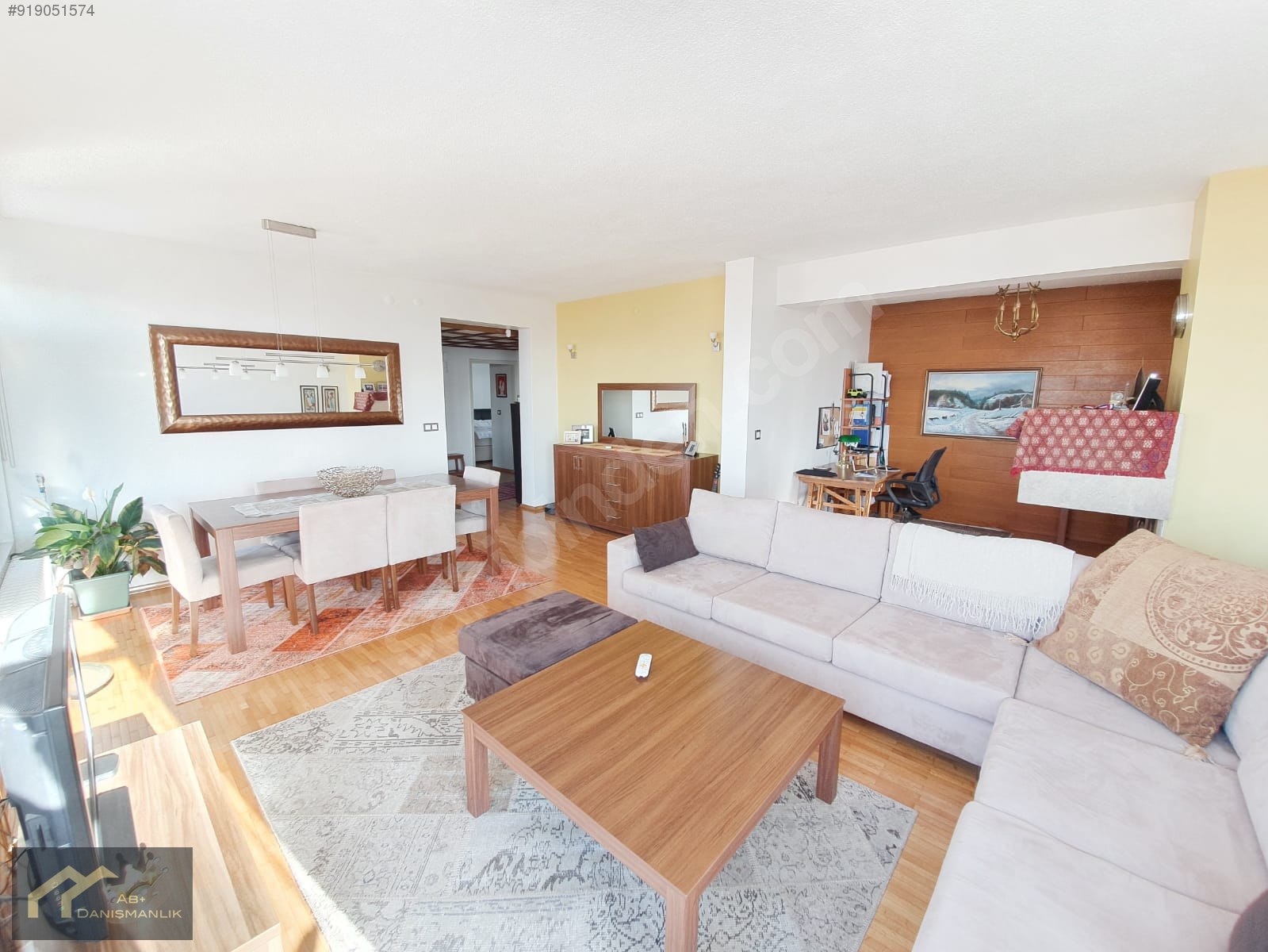MESA ÇANKAYA SİTESİ ASANSÖRLÜ ANKARA MANZARALI MOBİLYALI DAİRE