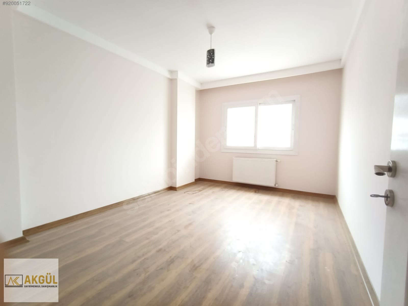 AKGÜL�DEN OSMANİYE MERKEZ ŞİRİN EVLER MAH SATILIK 6+1 LÜKS DAİRE