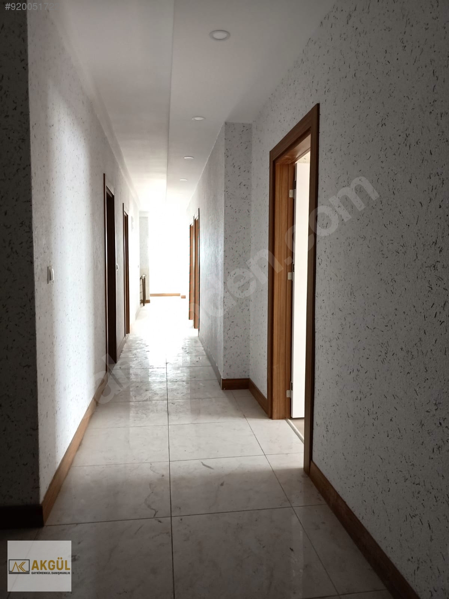 AKGÜL�DEN OSMANİYE MERKEZ ŞİRİN EVLER MAH SATILIK 6+1 LÜKS DAİRE