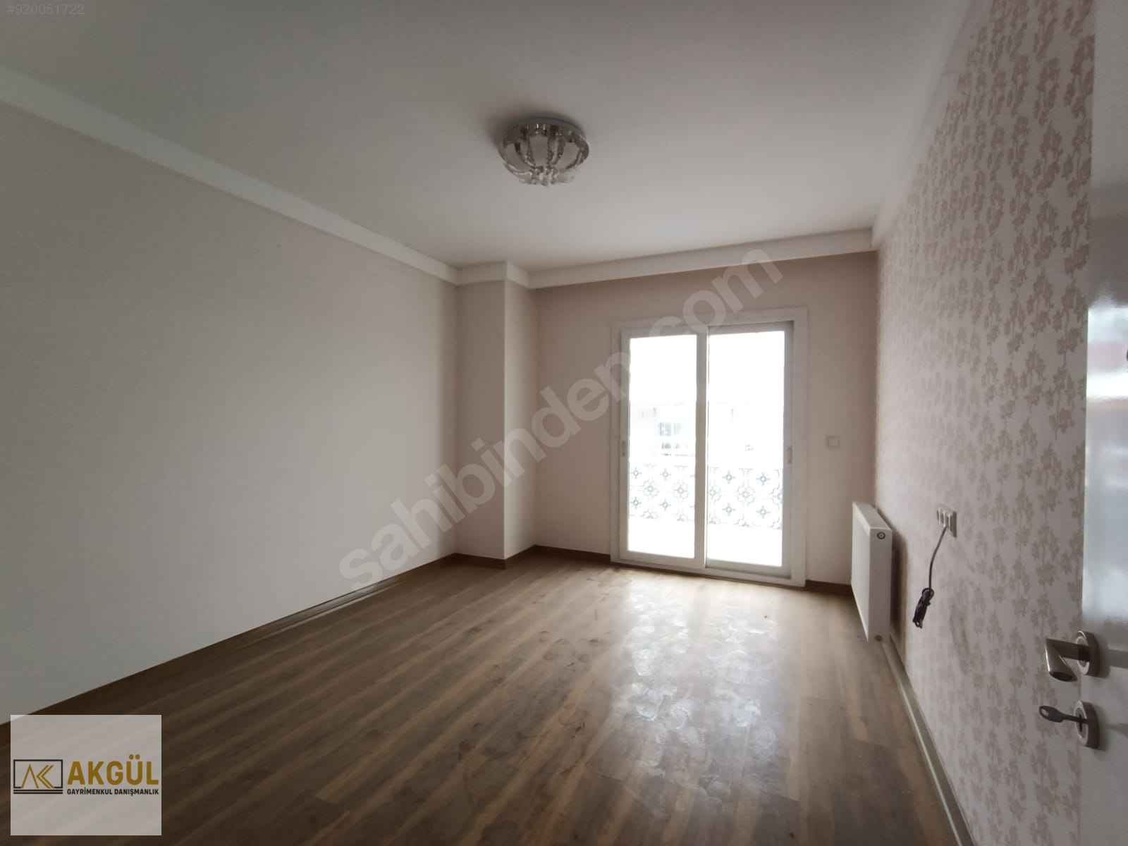 AKGÜL�DEN OSMANİYE MERKEZ ŞİRİN EVLER MAH SATILIK 6+1 LÜKS DAİRE