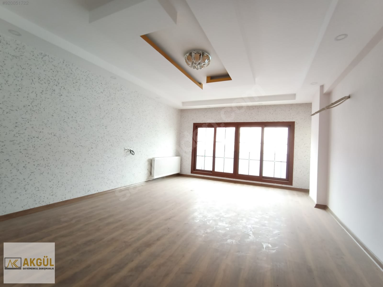 AKGÜL�DEN OSMANİYE MERKEZ ŞİRİN EVLER MAH SATILIK 6+1 LÜKS DAİRE