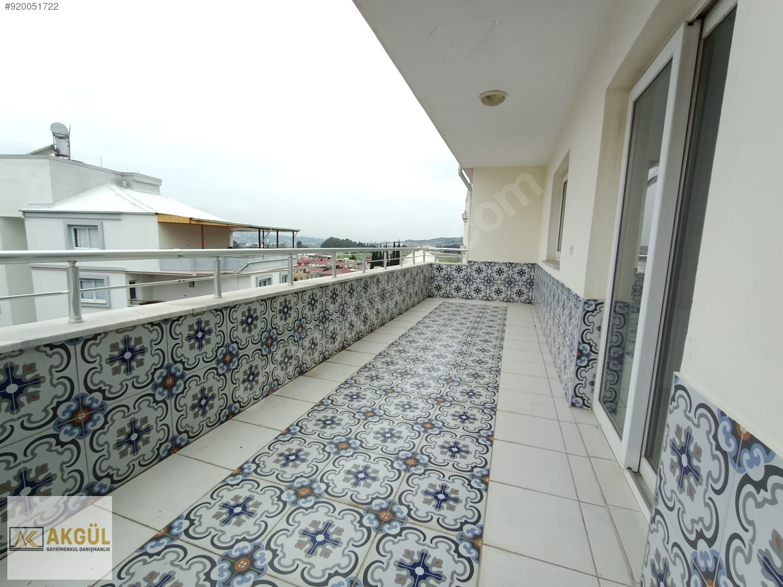 AKGÜL�DEN OSMANİYE MERKEZ ŞİRİN EVLER MAH SATILIK 6+1 LÜKS DAİRE