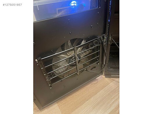 Used & Brand New Items / Computers / Desktops / Desktop Components / Cases