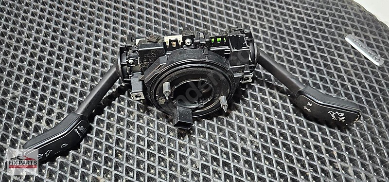 Volkswagen Golf Airbag Sargısı