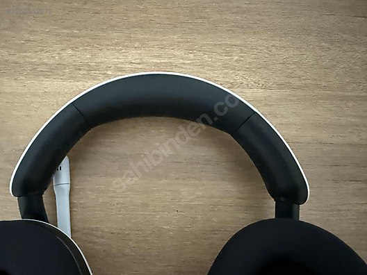 Used & Brand New Items / Computers / Peripherals / Headphones & Microphones