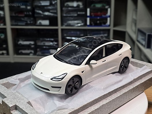 Tesla Model Y 1:18 スケール ミニカー 1/18 LS Collectibles - Tesla Y Model (500 limitli) Sıfır kutulu on