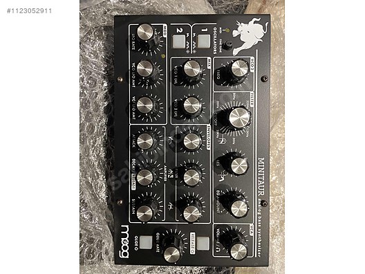 Moog minitaur online used